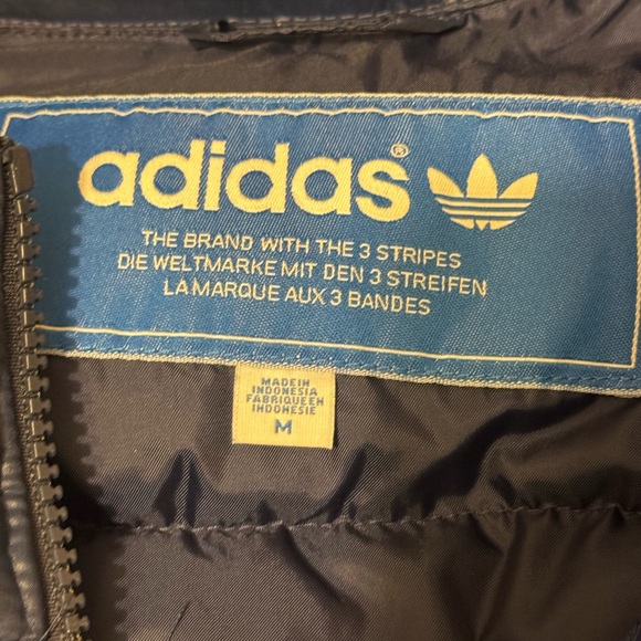 Adidas Puffer Jacket Vest Mens Medium Blue Essentials Pockets Down - Picture 2 of 6